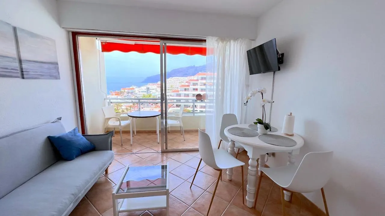 Arenas Negras 13, alojamiento con vistas a la Playa Apartamento Puerto de Santiago